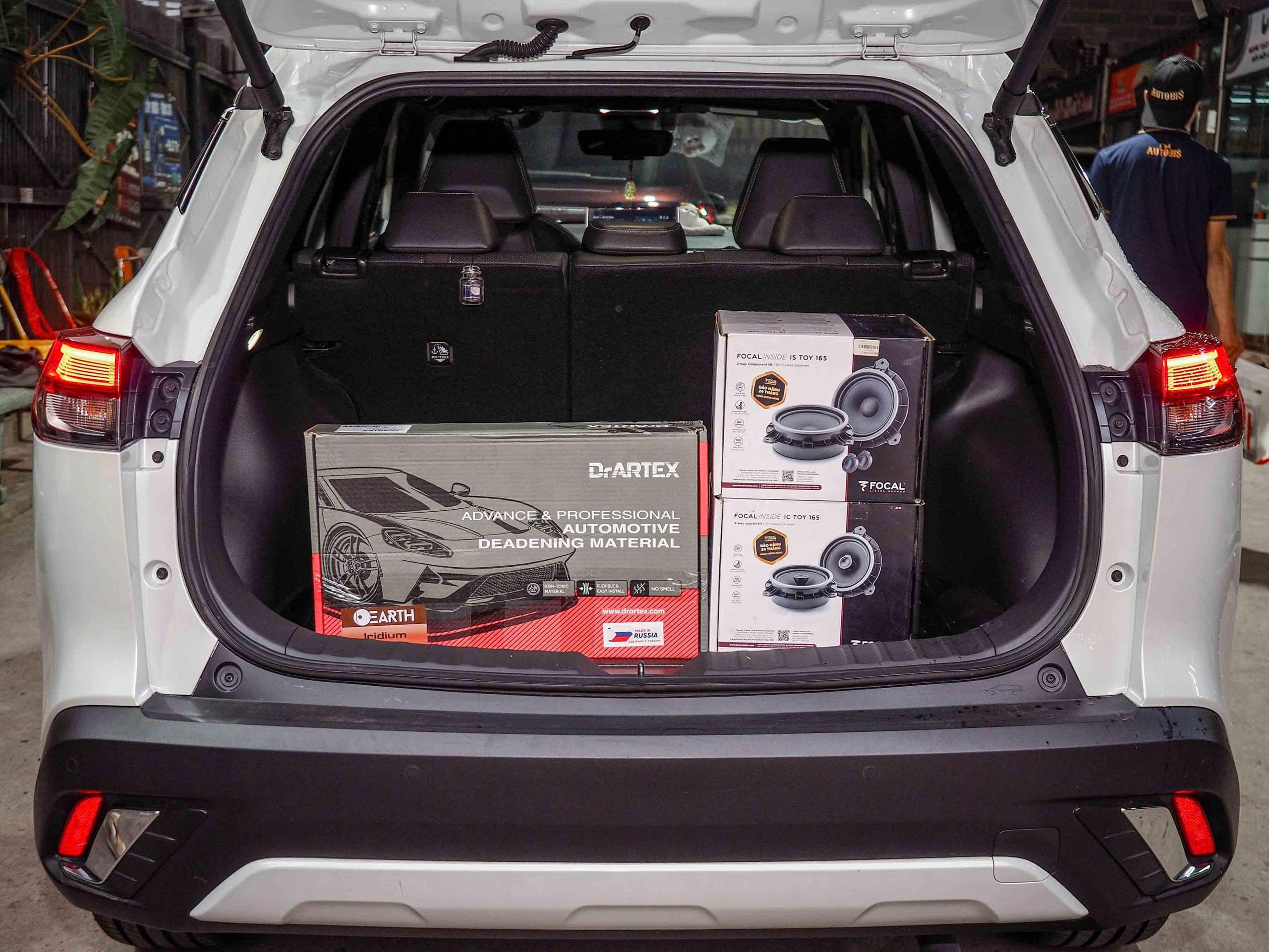 Cấu Hình Âm Thanh “Plug & Play” Dành Cho Toyota Corolla Cross | AUTOBIS
