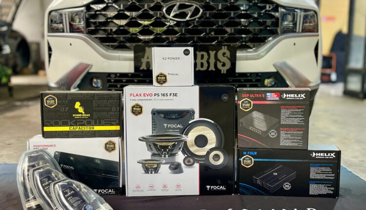 Hyundai Santafe nâng cấp âm thanh 3way, sub hơi 12inch và đóng cốp!