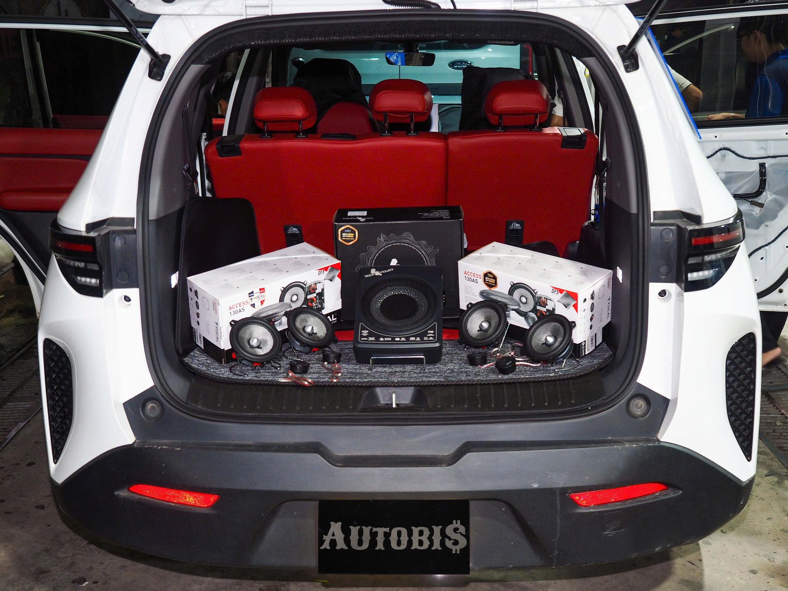 Nâng Cấp Âm Thanh Cơ Bản Dành Cho VinFast LimoGreen | AUTOBIS